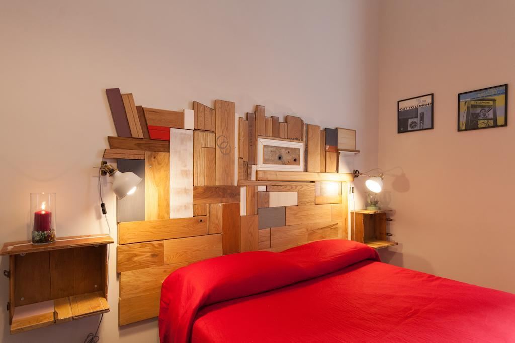 Bed and Breakfast The Bellini House By House In Nápoles Habitación foto